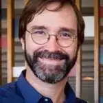 Foto de Marcus Ligocki Jr., professor do curso de produção de filmes