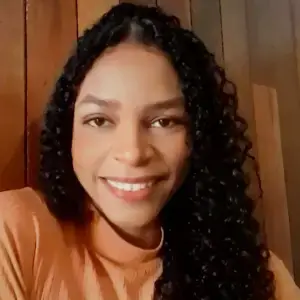 Luana Costa